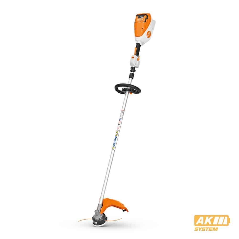 Plutôt un coupe bordure qu'une débroussailleuse, à batterie AK de Stihl