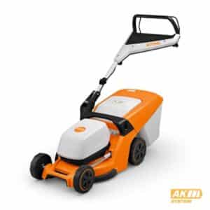 tondeuse à gazon de la marque Stihl, fonctionne avec une batterie AK System, vendu par KOWI Motoculture