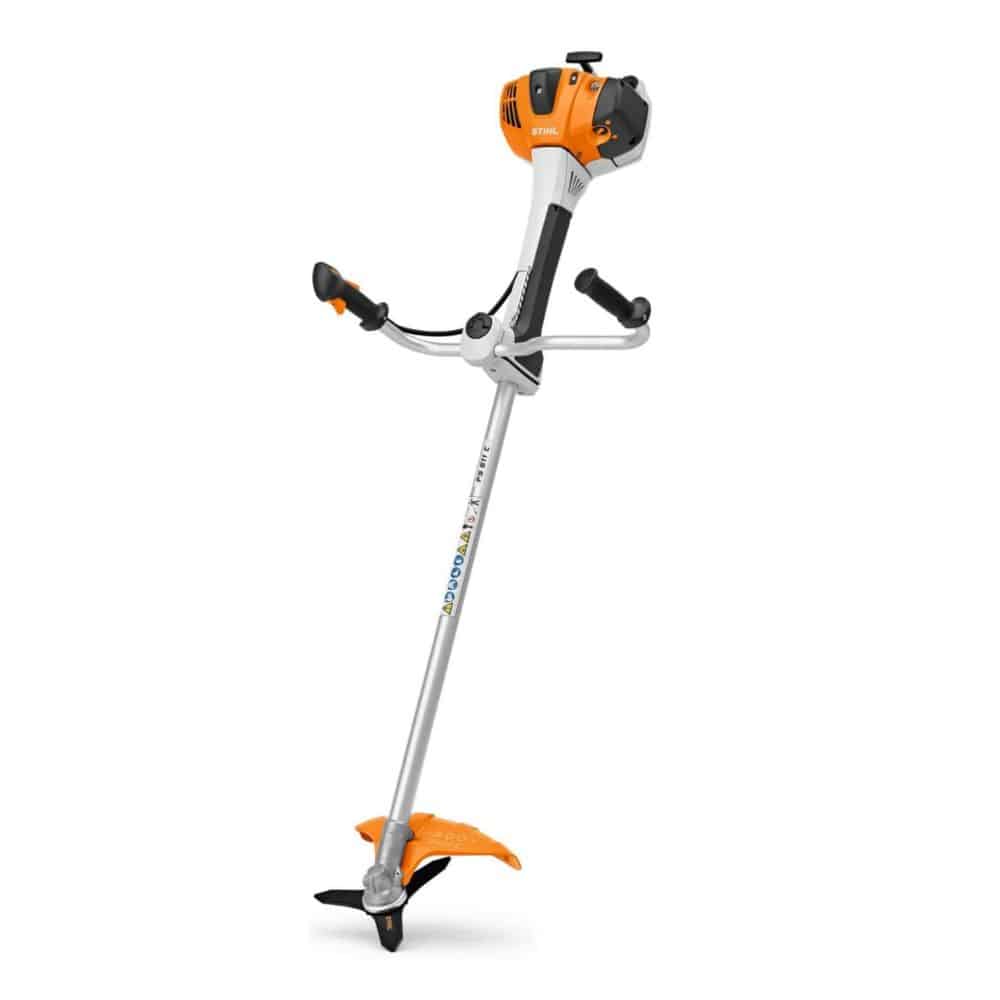 débroussailleuse thermique professionnelle pour travaux forestiers