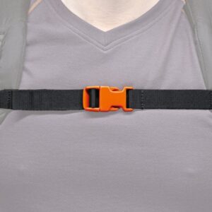 Cette sangle pectorale aide au maintient des bretelles des souffleurs dorsaux ou des bretelles des harnais advance