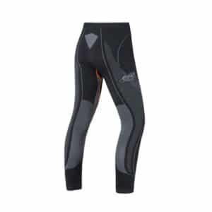 Sous-vêtement spécialement conçu pour les travaux en plein air pour maintenir une température corporelle optimale, même en plein hiver.