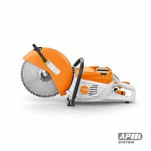 La découpeuse à disque sur batterie TSA 500 B STIHL est un modèle hautement performant pour les professionnels du BTP, du paysagisme, du génie civil, des services de secours et des pompiers